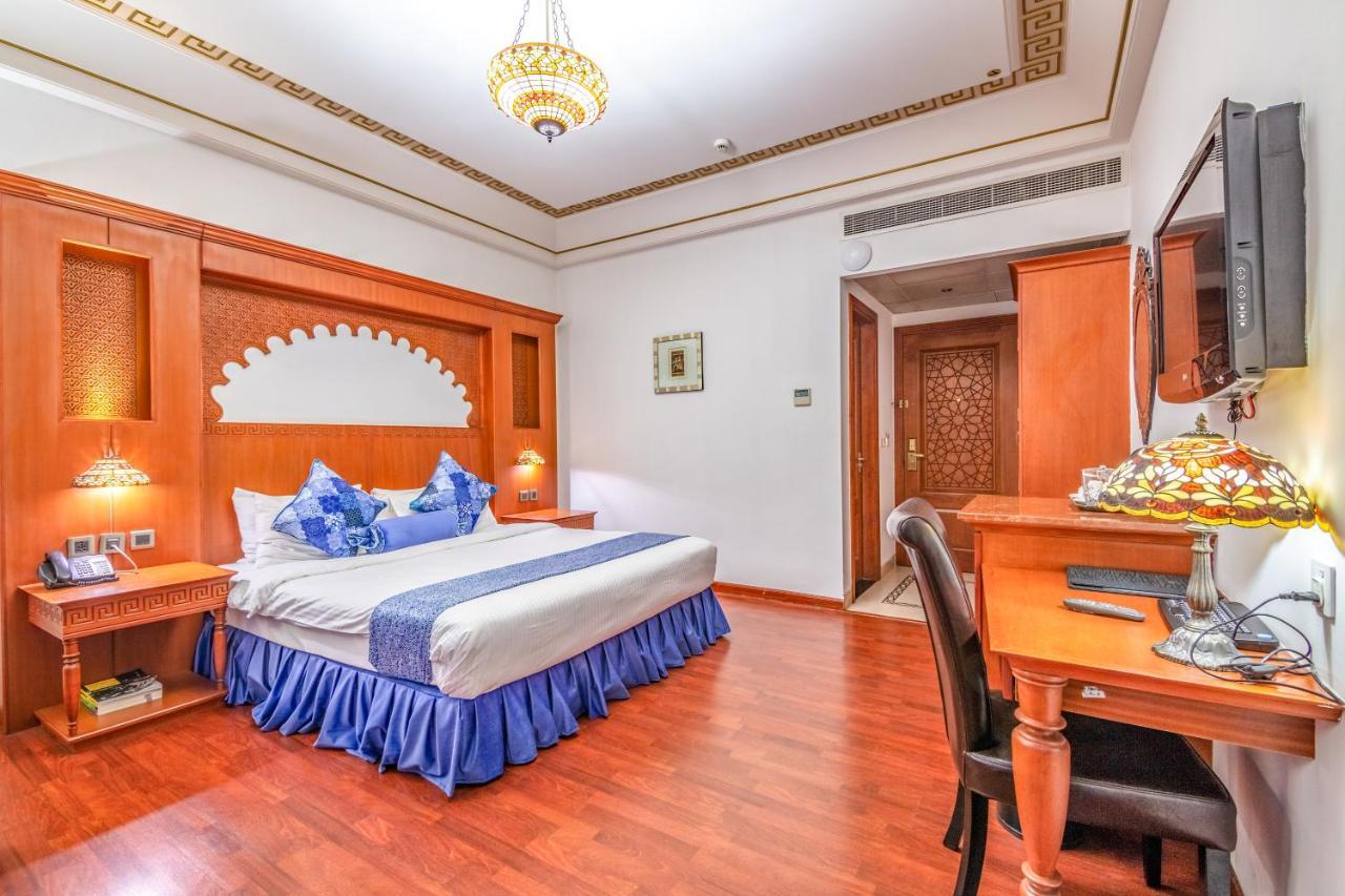 The Platinum Hotel Muscat Exterior photo