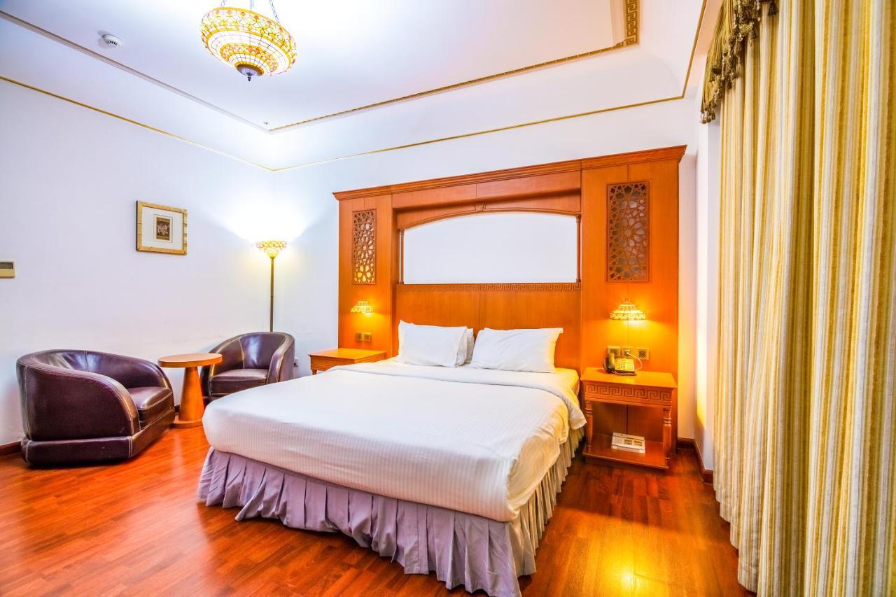 The Platinum Hotel Muscat Exterior photo