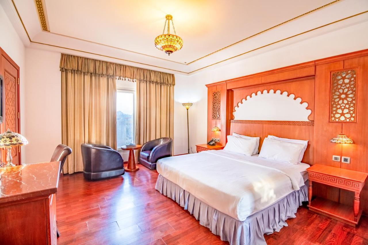 The Platinum Hotel Muscat Exterior photo